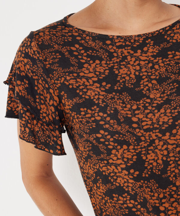 Camiseta Estampada Manga Corta Con Doble Vuelo image number null