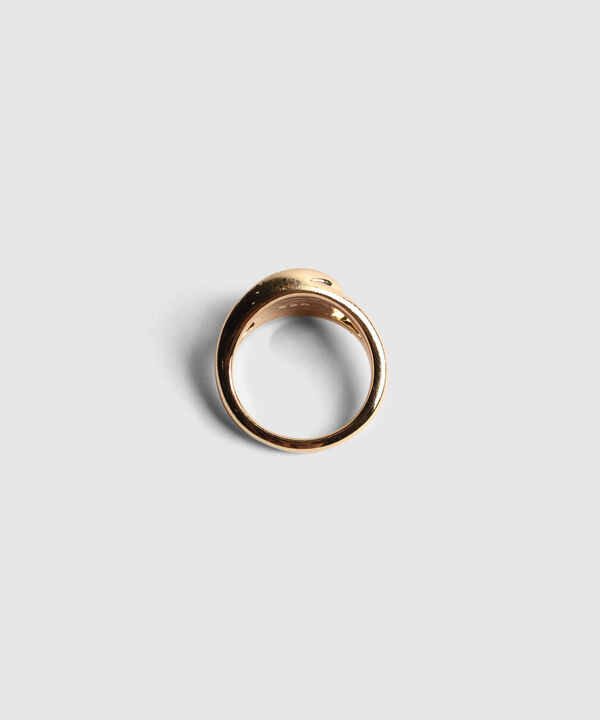 Anillo Dorado Con Detalle image number null
