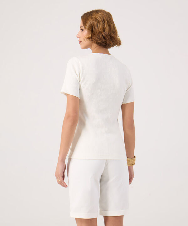 Camiseta unicolor texturizada 