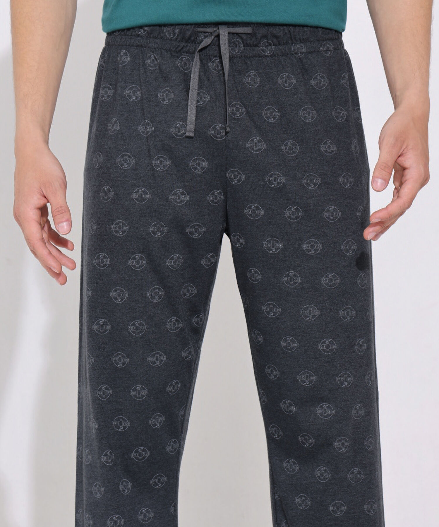 Pijama Set De Camiseta Manga Larga Unicolor Con Screen Y Pantalon Estampado