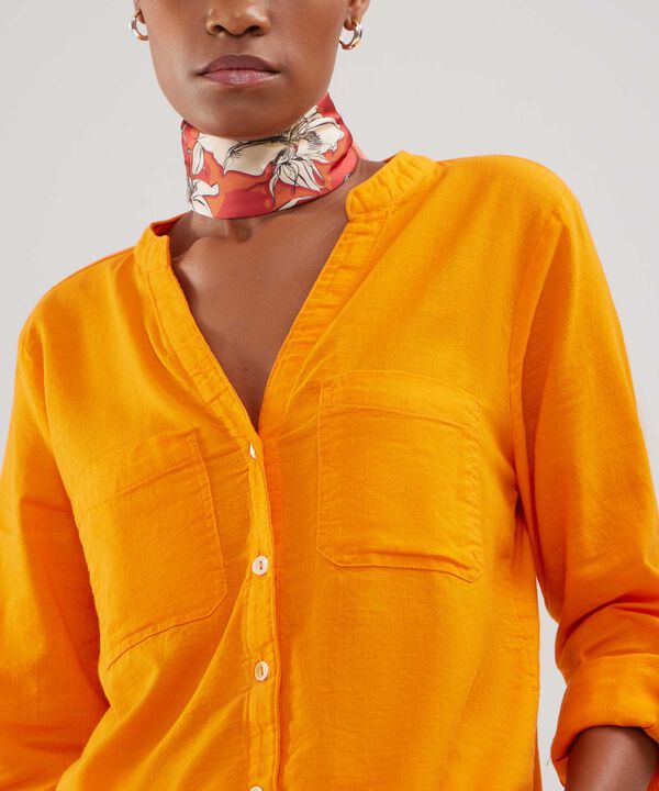 Blusa Manga Larga Unicolor En Lino image number null