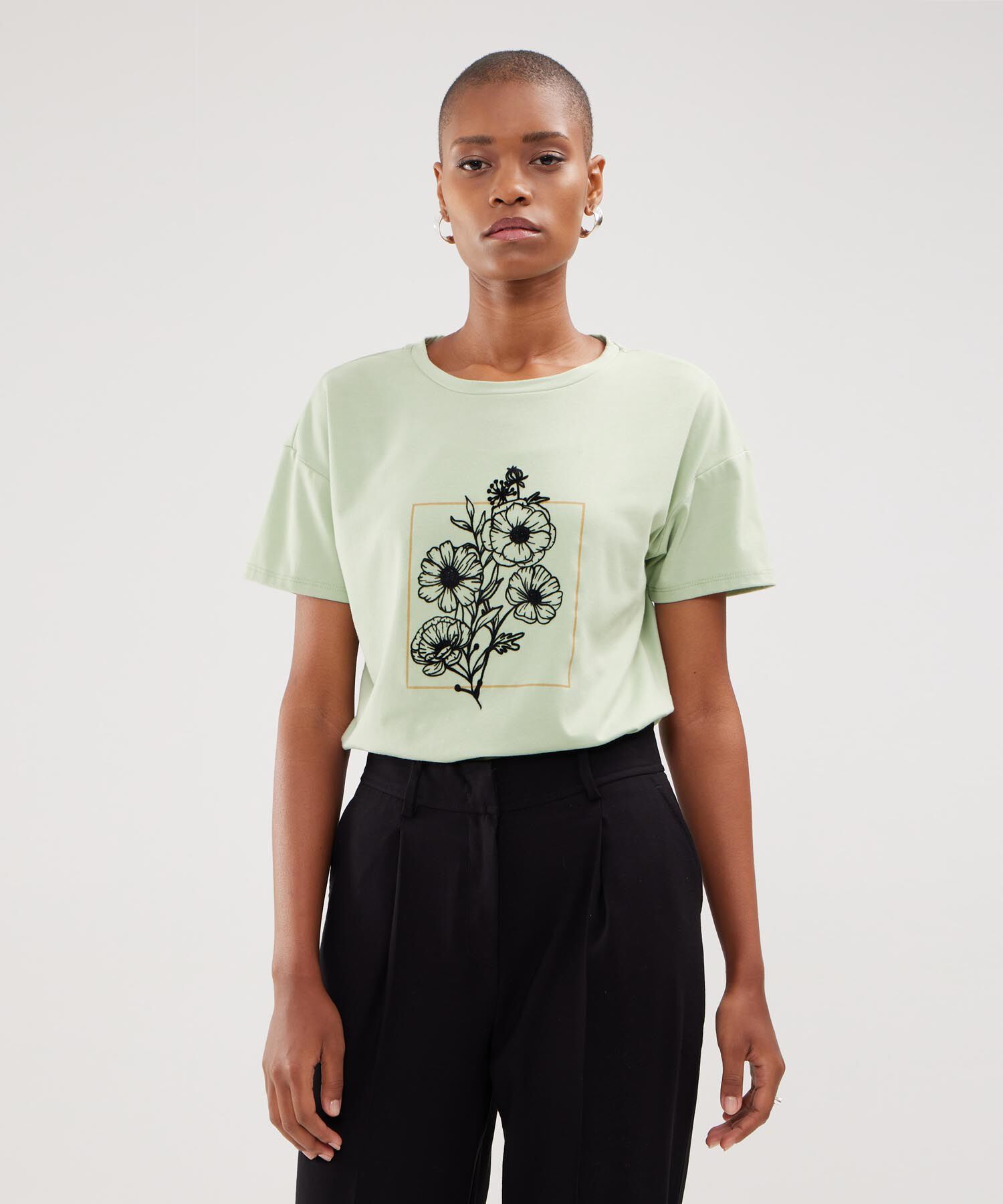 Camiseta Manga Corta Corrida Con Screen En Frente