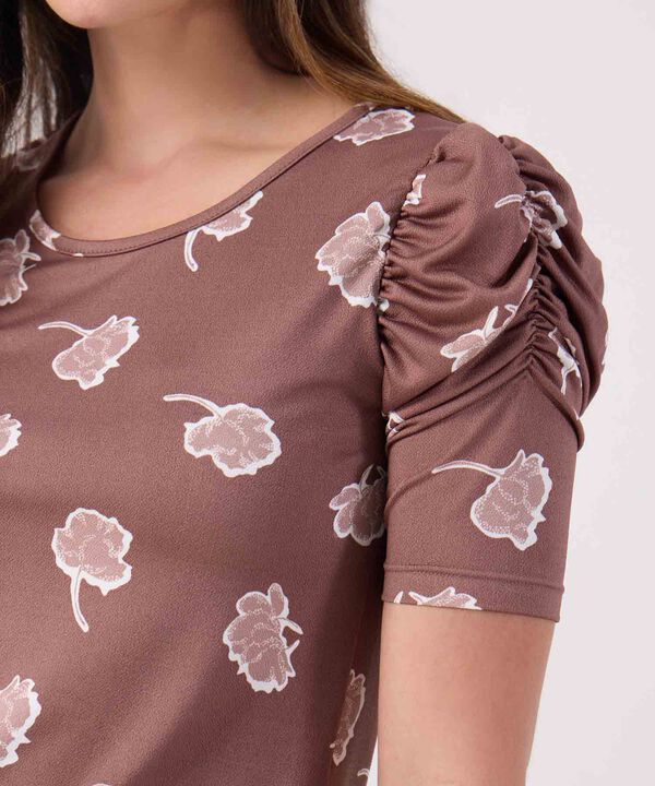 Camiseta Manga Corta Con Ruche Estampada