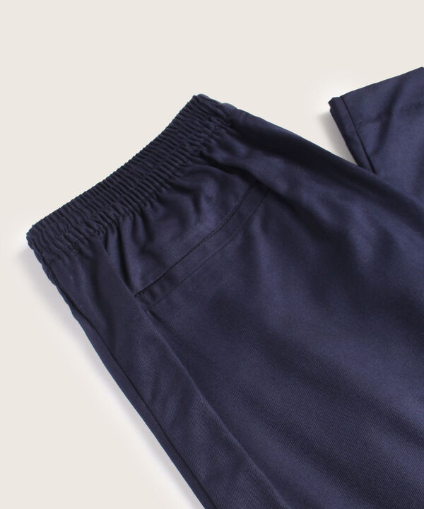 Pantalon Jogger Con Punteras image number null