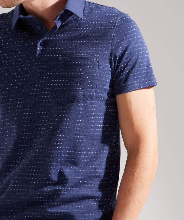 Polo Textura, Cuello Duro Con Bolsillo Y  Slim Fit