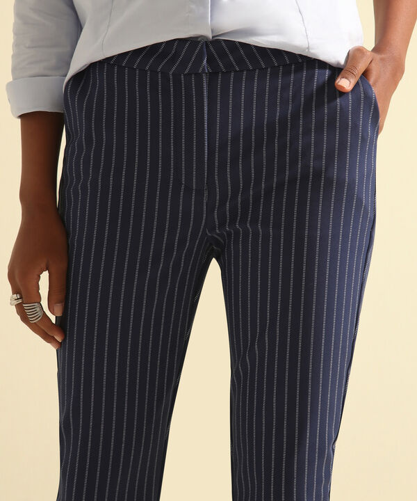 Pantalón Clásico Estampado image number null