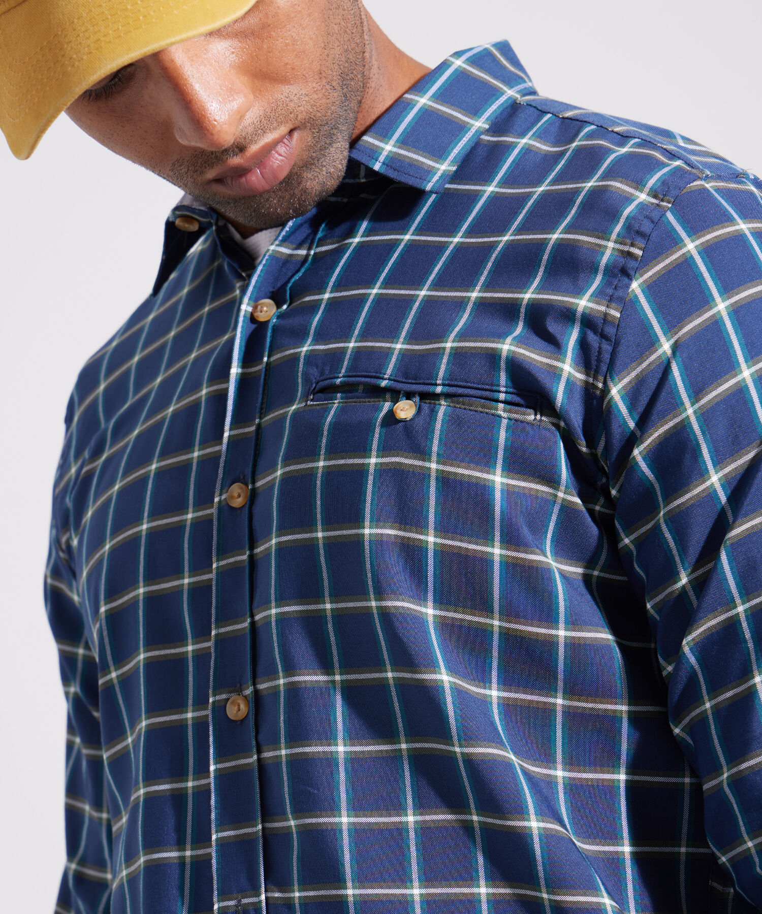 Camisa Cuello Camisero Manga Larga Y Silueta Slim Fit