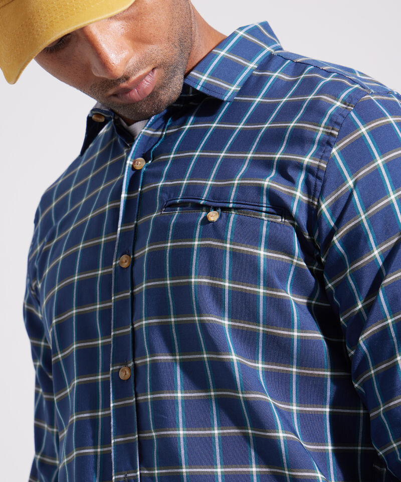 Camisa Cuello Camisero Manga Larga Y Silueta Slim Fit