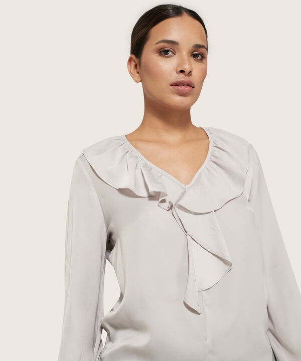 Blusa Manga Larga Cuello En V Con Boleros