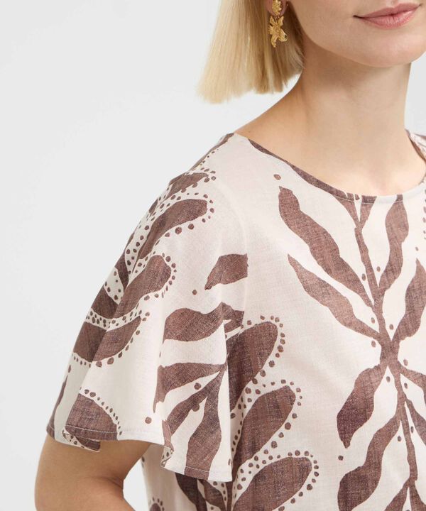 Blusa Manga Corta Acampanada Estampada image number null