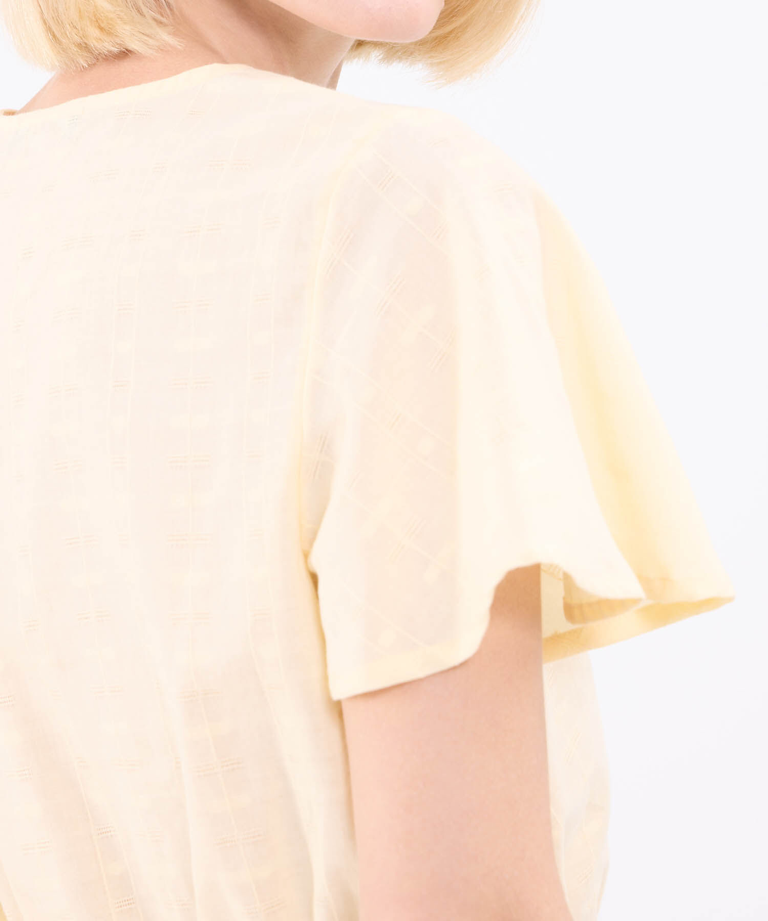 Blusa Unicolor Con Textura