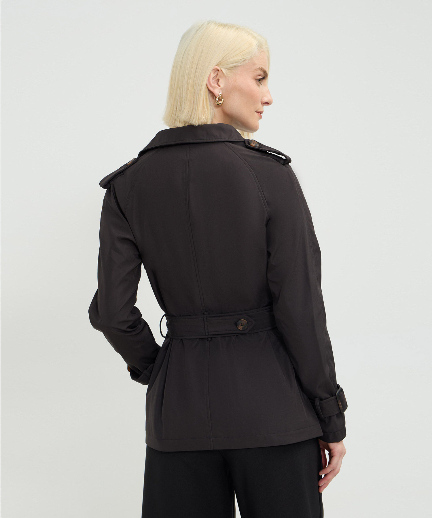 Chaqueta Tipo Trench Unicolor Con Cinturon
