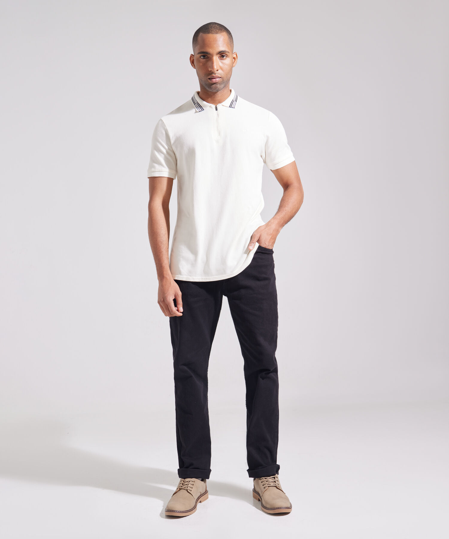 Polo Unicolor, Cuello Y Puños Tejidos, Pechera Con Cremallera Regular Fit