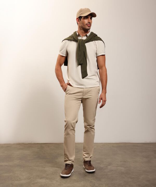 Pantalon Tipo Chino Unicolor 