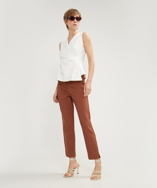 Blusa Escote Cruzado En V image number null
