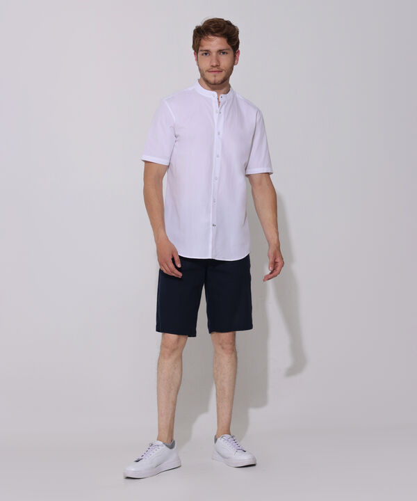 Camisa Manga Corta con Cuello Neru