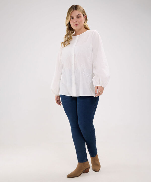 Blusa Unicolor Con Bordado Manga Bombacha image number null