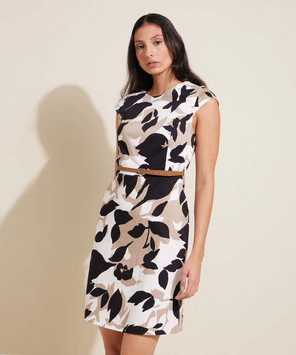 Vestido Estampado Manga Tipo Casquito Con Cinturón