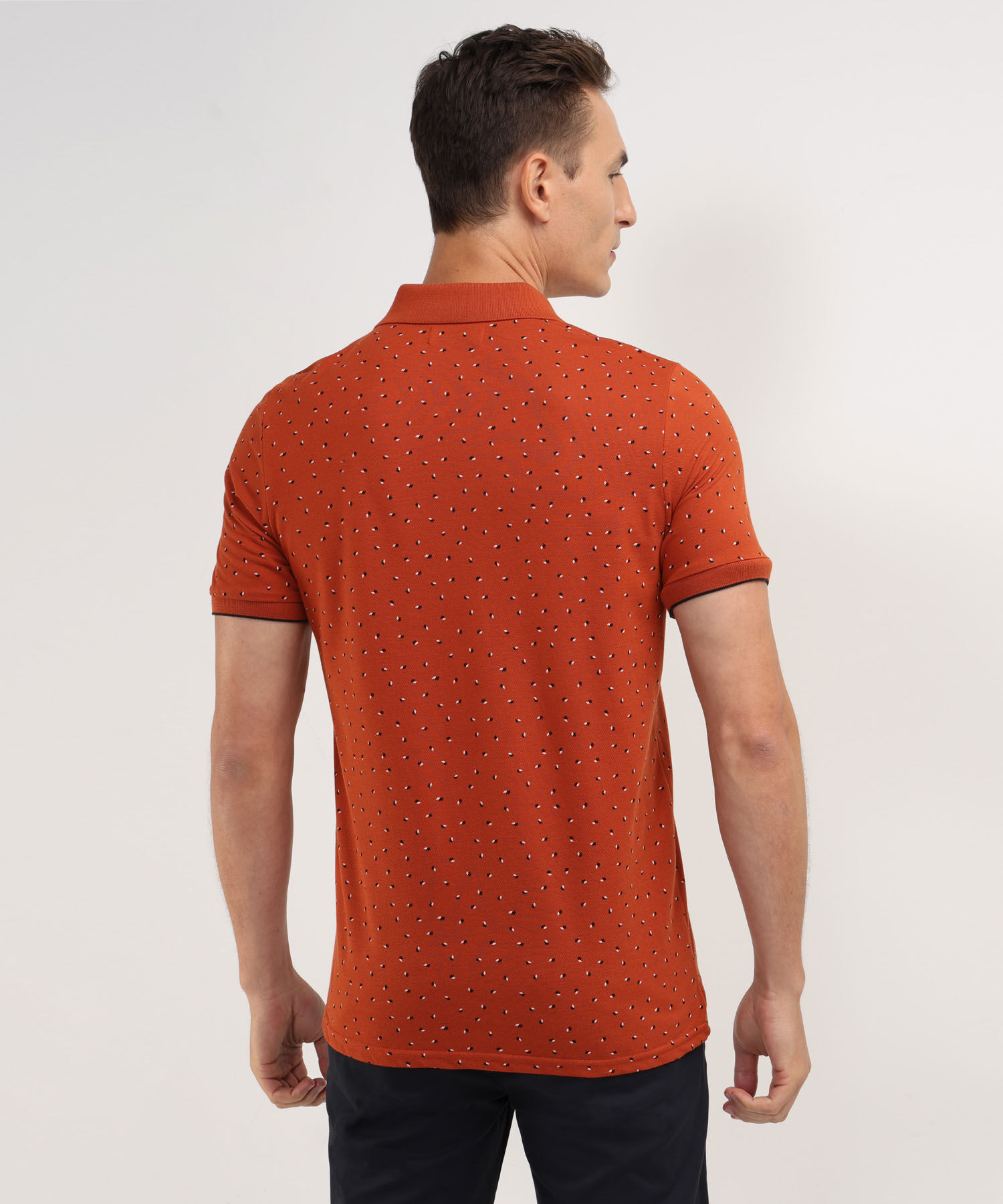 Polo Estampada, Cuello Y Puños Tejidos Con Bolsillo