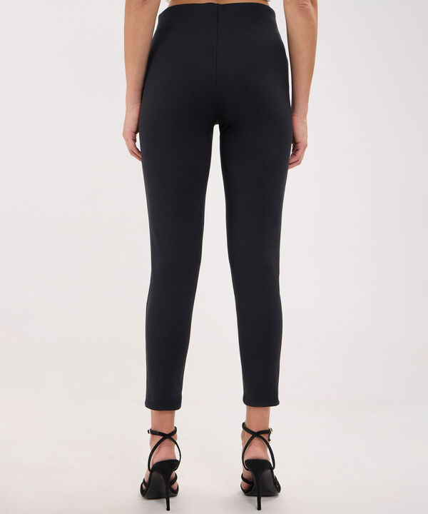 Leggins con Broches