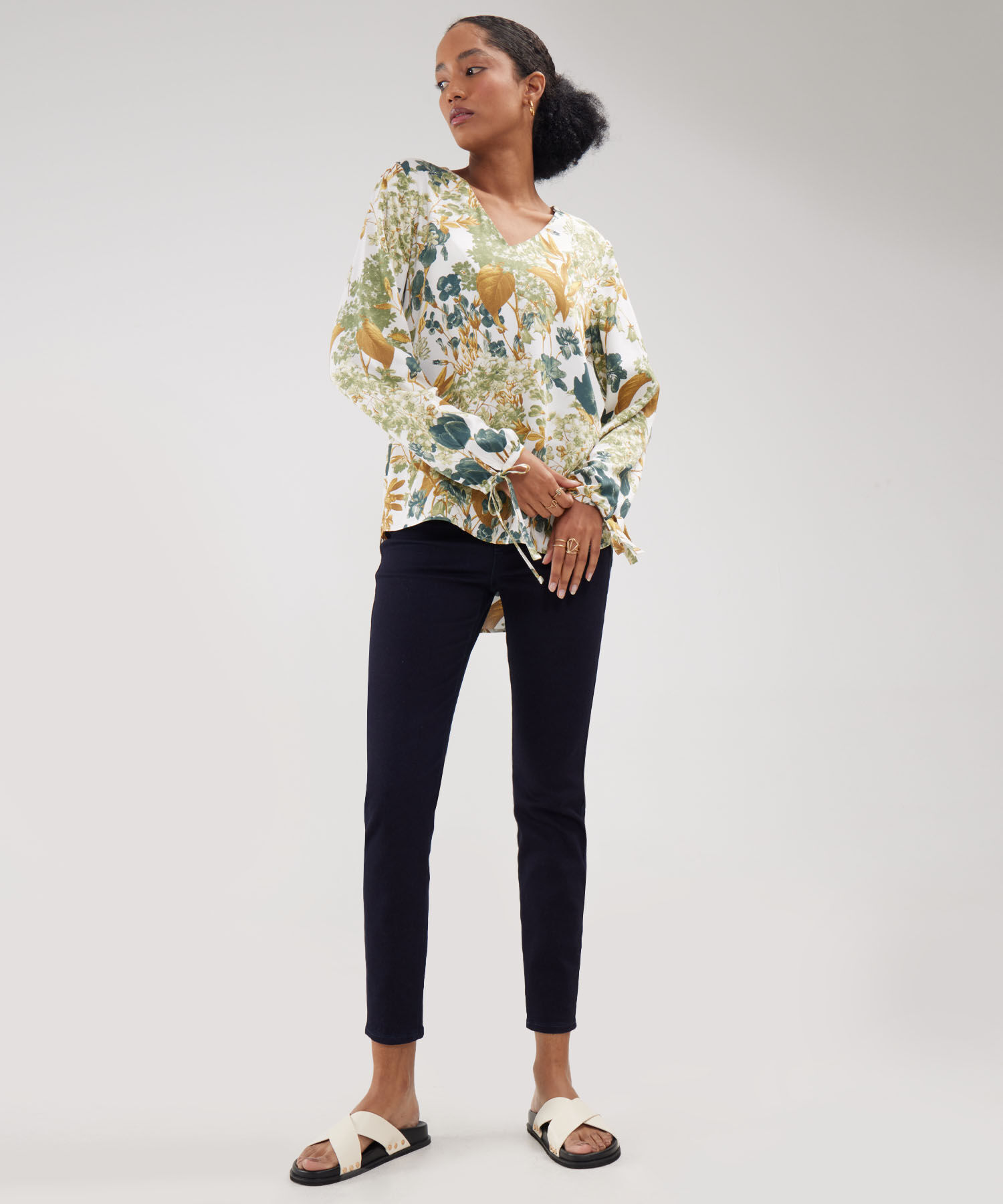 Blusa Estampada Escote V
