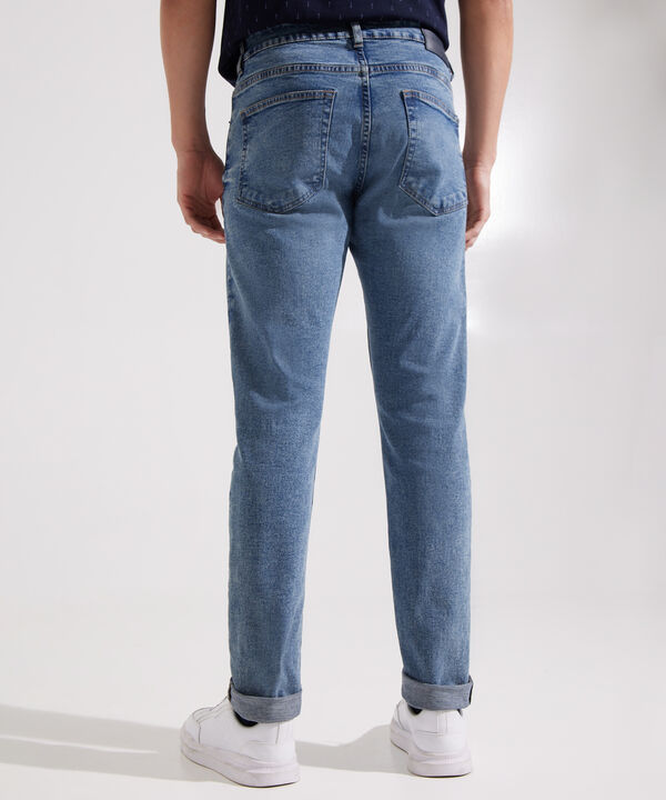 Jean Slim Tono Claro
