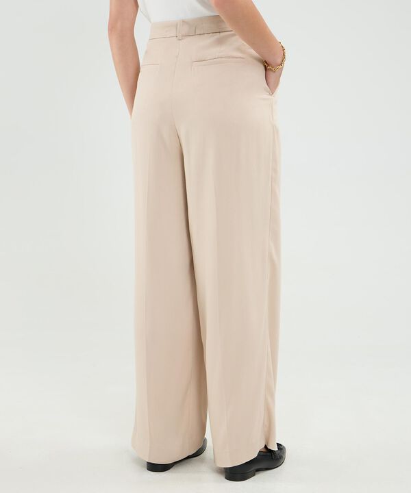 Pantalon Amplio Con Prenses Unicolor
