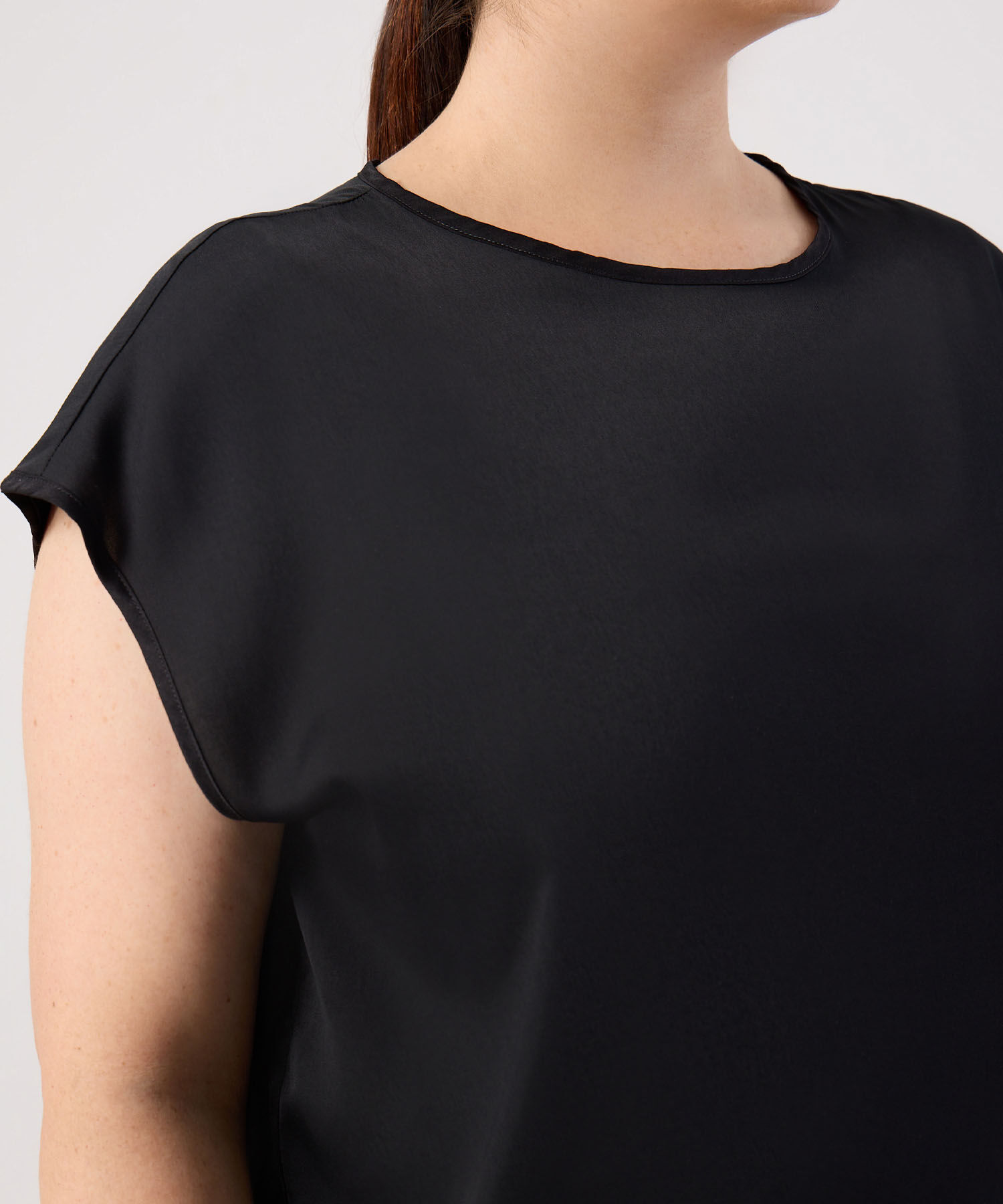 Blusa sin Manga con Abertura de Gota Para Mujer Curvy