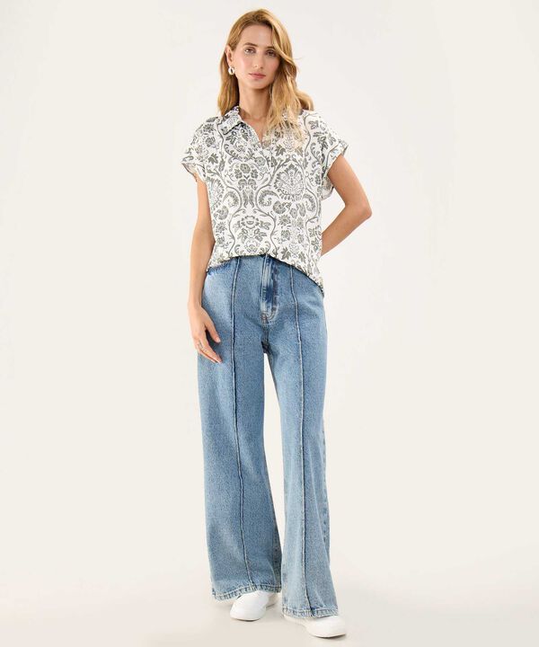 Blusa Satinada Estampada image number null