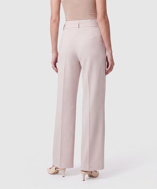 Pantal&oacute;n De Corte Recto Con Cintur&oacute;n Mujer