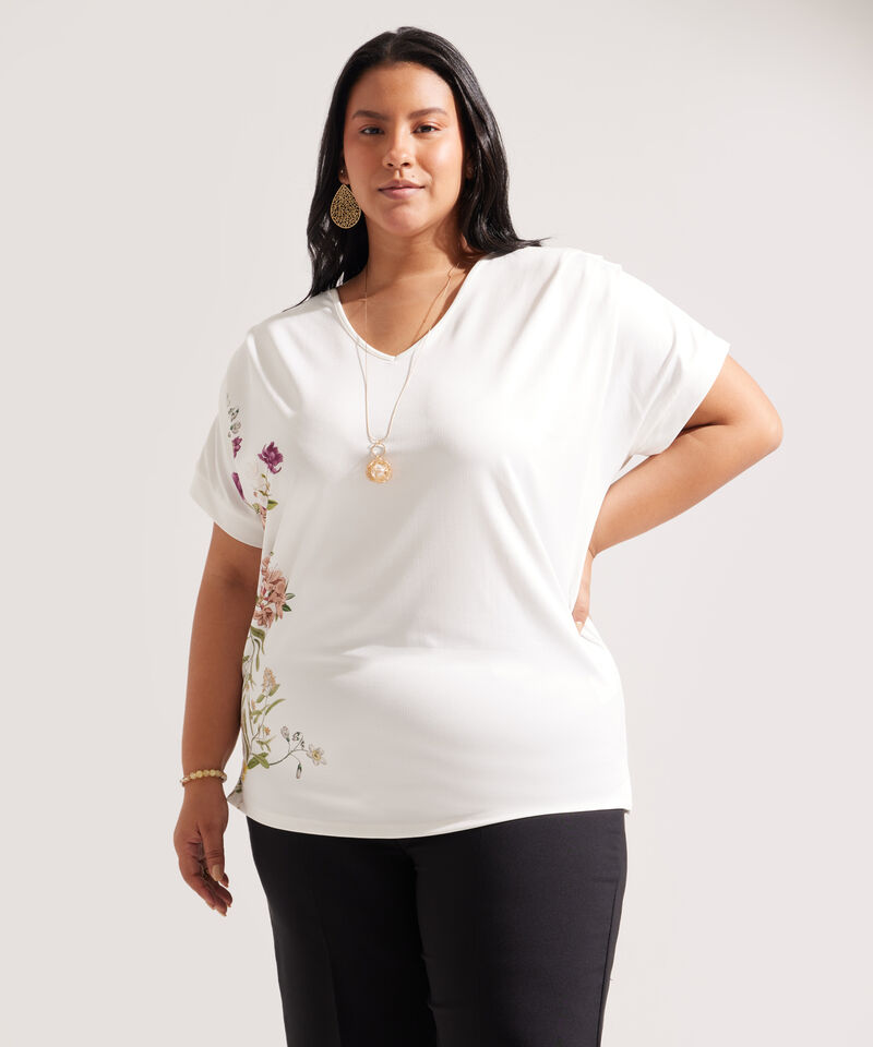 Camiseta Estampada Con Cuello En V