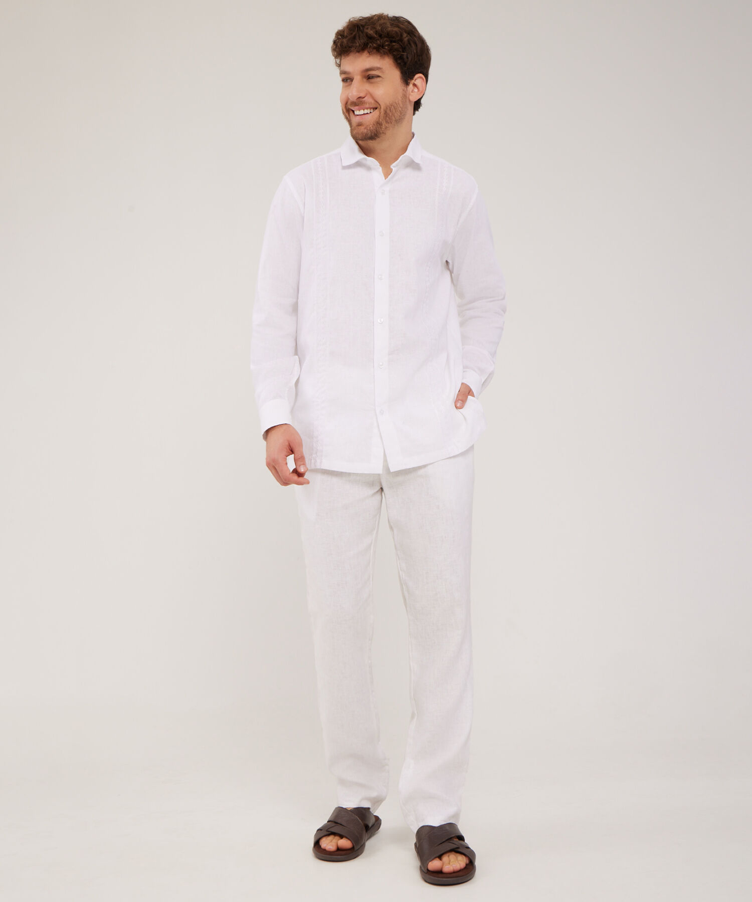 Camisa Guayabera Manga Larga Con Bordado Cuello Casual Max