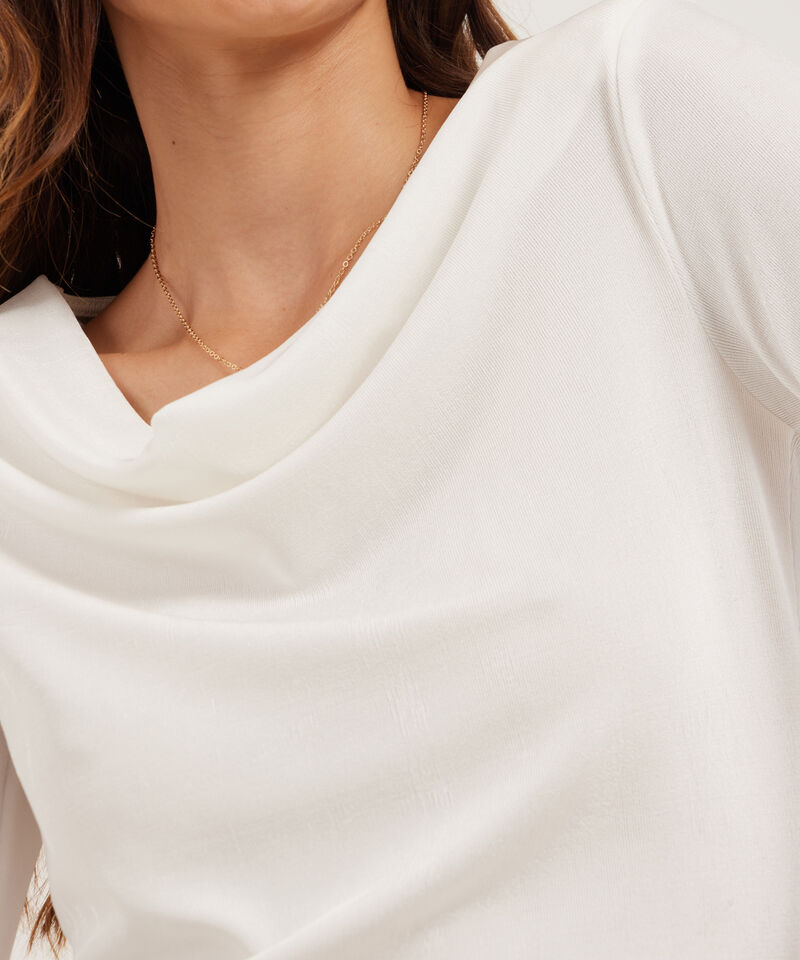 Camiseta Cuello Con Escote Drapeado Y Manga 3/4