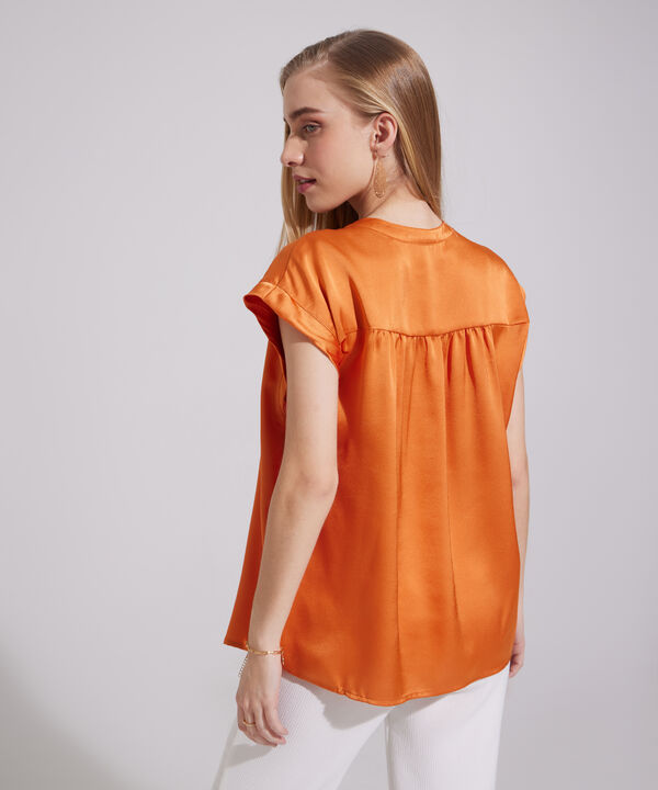 Blusa Sin Manga Unicolor Cuello Neru