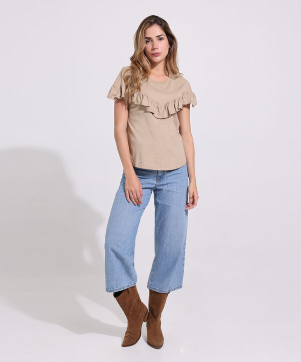 Camiseta Cuello Redondo Con Bolero En Frente Y Espalda