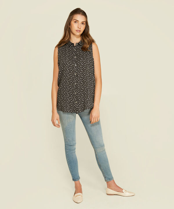 Blusa Sin Manga image number null