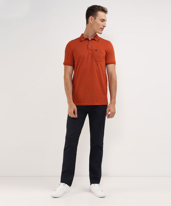 Polo Estampada, Cuello Y Puños Tejidos Con Bolsillo