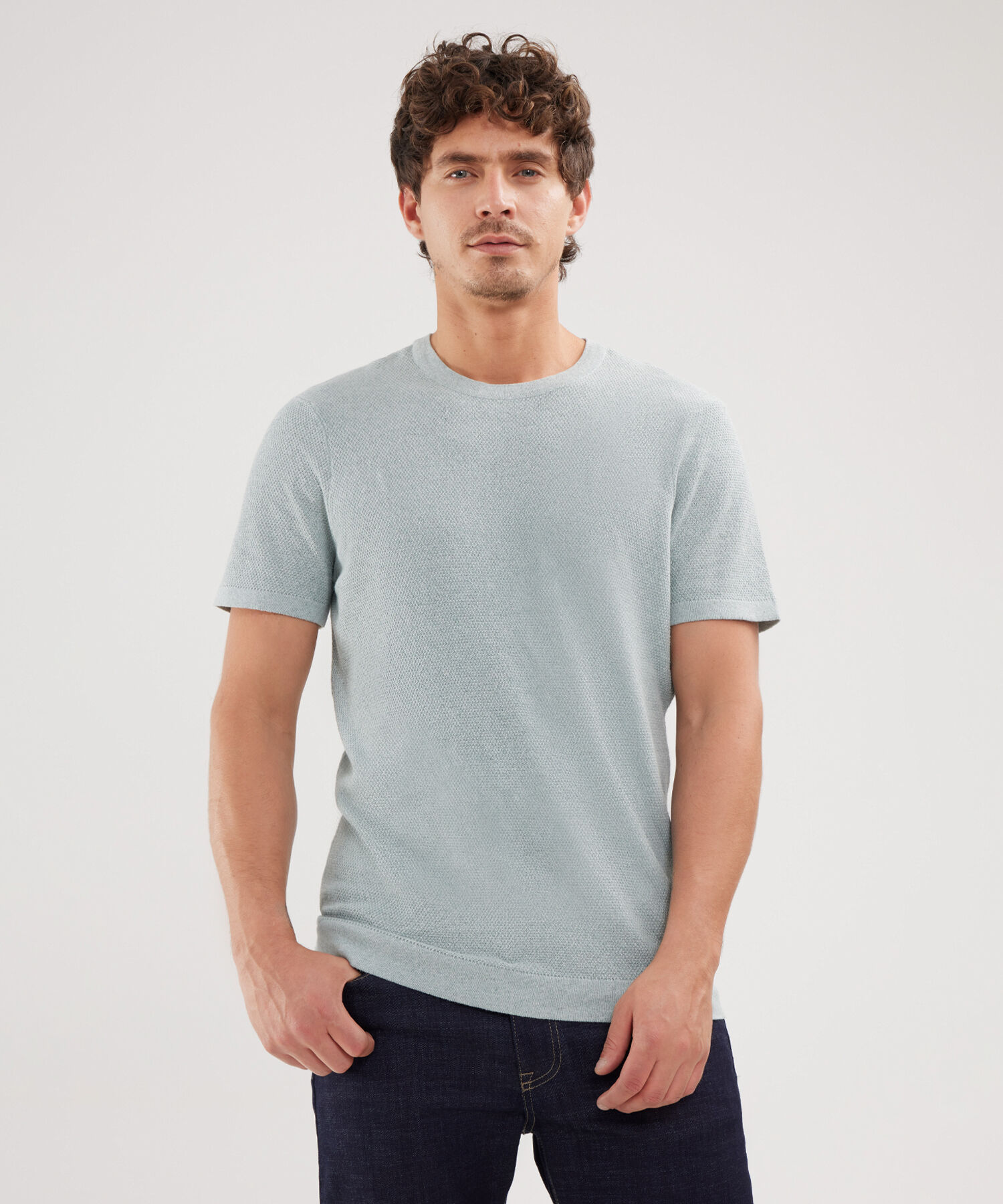 Camiseta Unicolor Cuello Redono