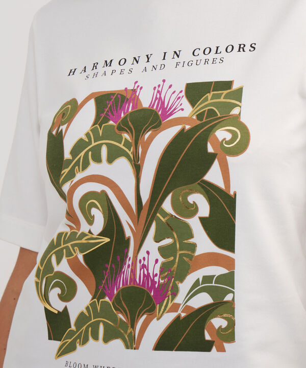 Camiseta Unicolor Con Screen Localizado