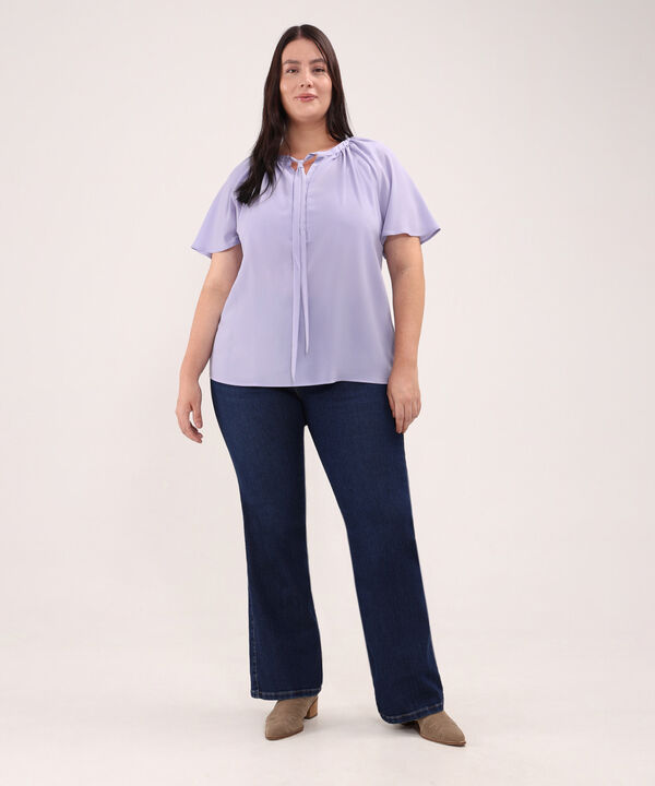 Blusa Unicolor Con Corbata image number null