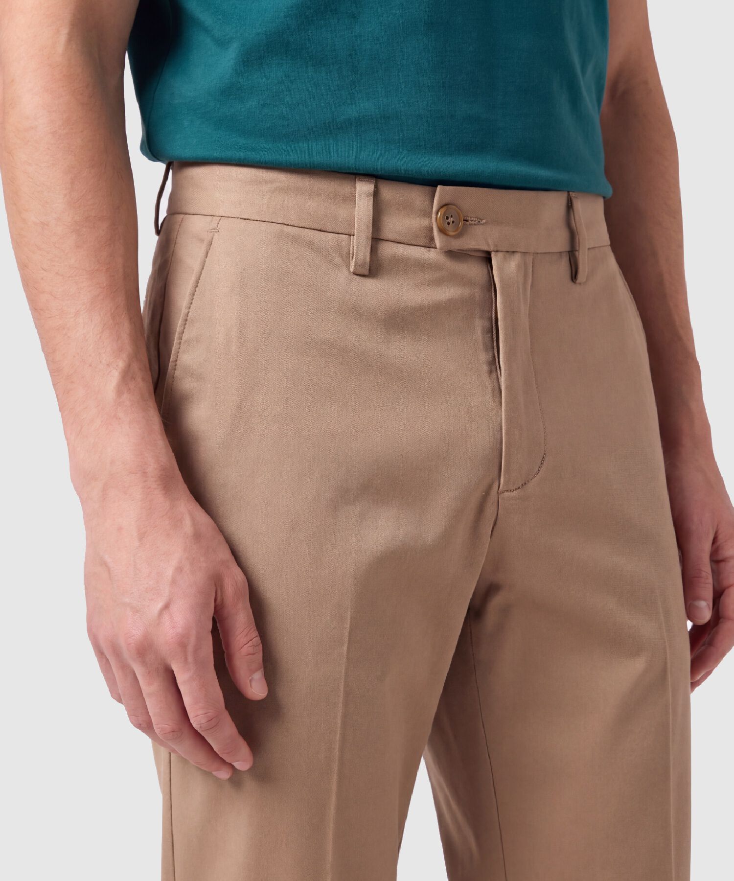Pantal&oacute;n Casual Regular Fit Estilo Chino Hombre