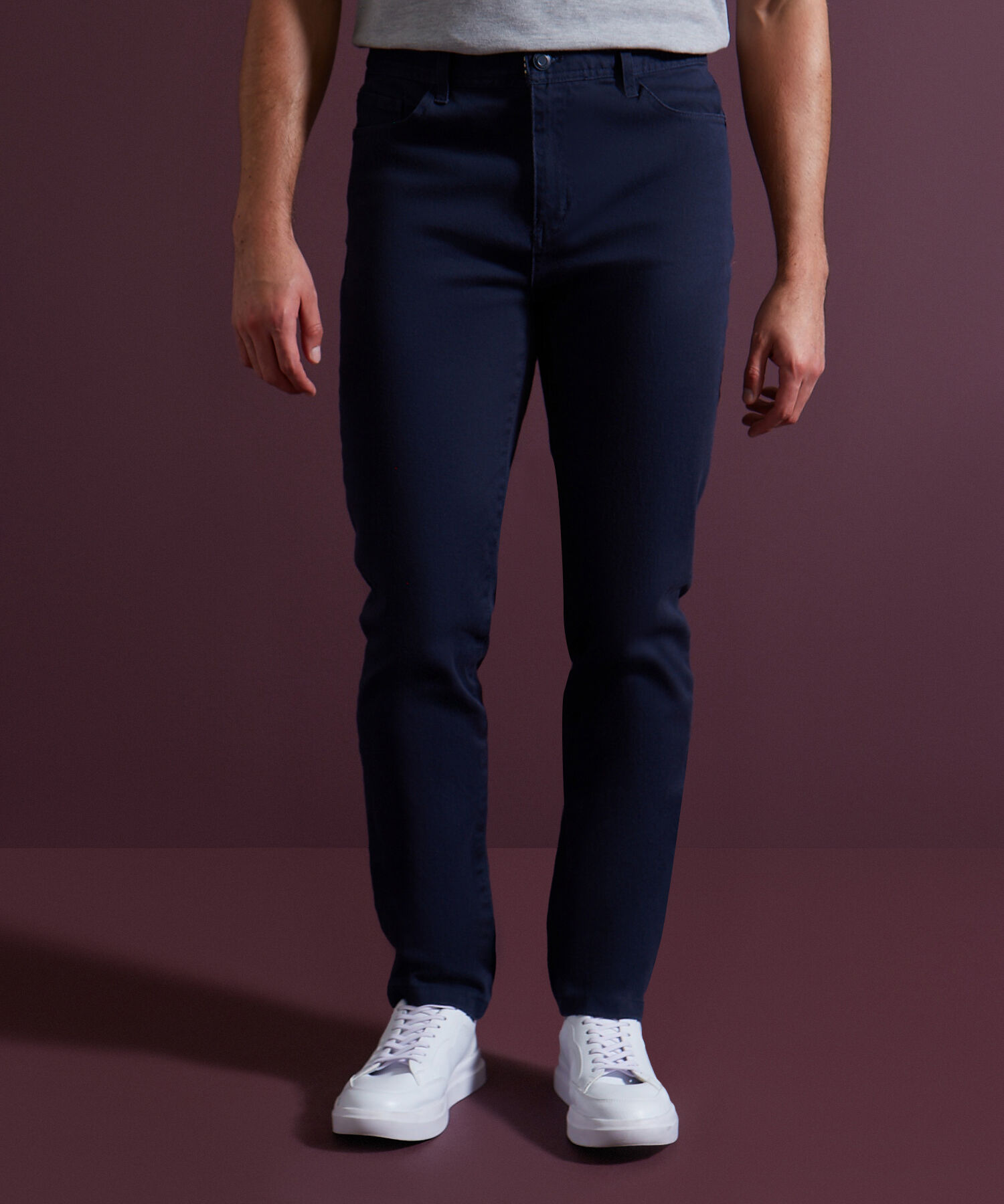Pantalón 5 Bolsillos Unicolor Esencial