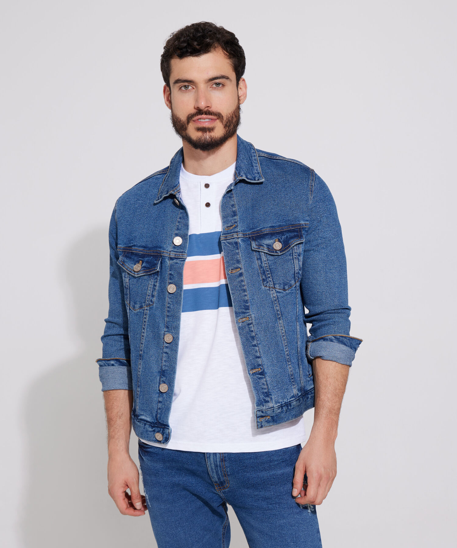 Camiseta Cuello Henley Estampada