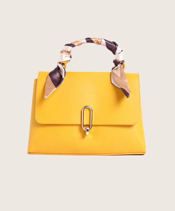 Bolso Con Pañuelo En Manija
