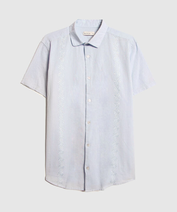 Guayabera con Bordado