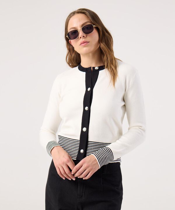 Chaqueta Ligera En Tejido  image number null