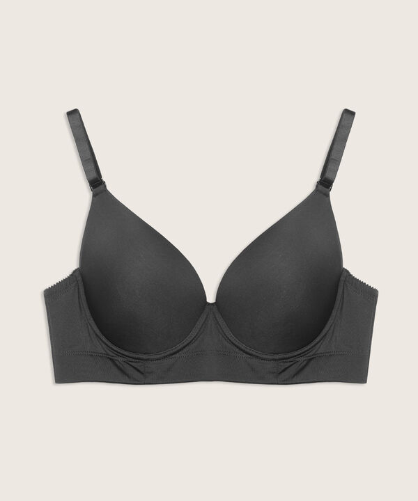 Brasier Copa Triangular image number null