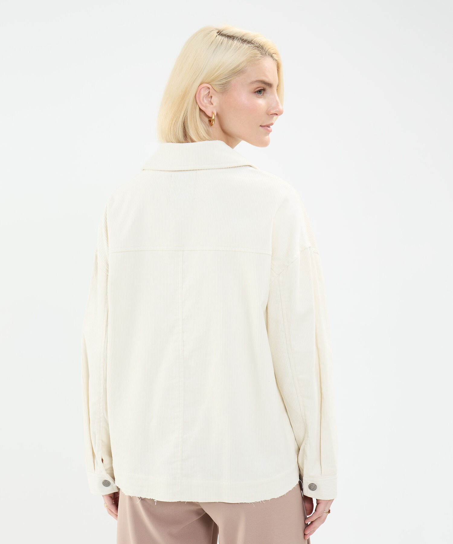 Sobrecamisa en Efecto Pana