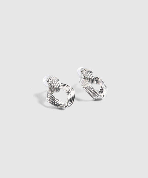 Aretes Plateados image number null