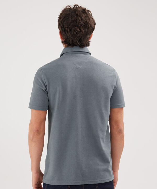 Polo Cuello Duro Con Bolsillo